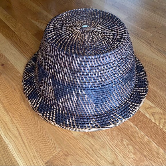 Large Handwoven Rattan Wicker Flare Basket Boho Home Decor - Picture 3 of 16